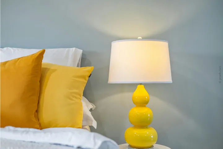 minimalistisch wohnen im Alter - Seniorenmagazin LebenPlus
